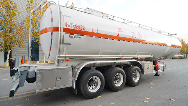 Stainless Steel Tank Trailers