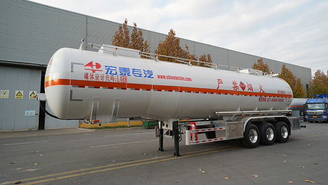 New 3 Axles 50000L Stainless Steel Fuel Oil Tank Tanker Semi Trailer