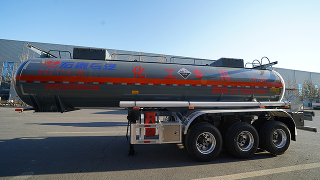 Hazardous chemical Tanker Trailer Carbon steel with 3 Axle