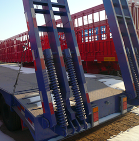 3.Low-Bed-Semi-Trailer.png