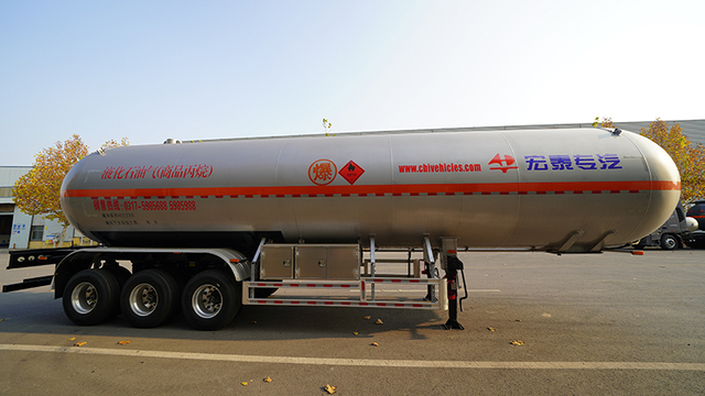 3 Axle 30-60cbm Liquefied Petroleum Gas LPG Trailer