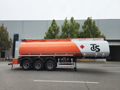 gasoline tank semi trailer.jpg