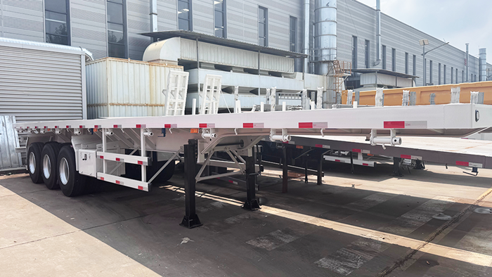 3 axles container trailer for sale in Zambia.png